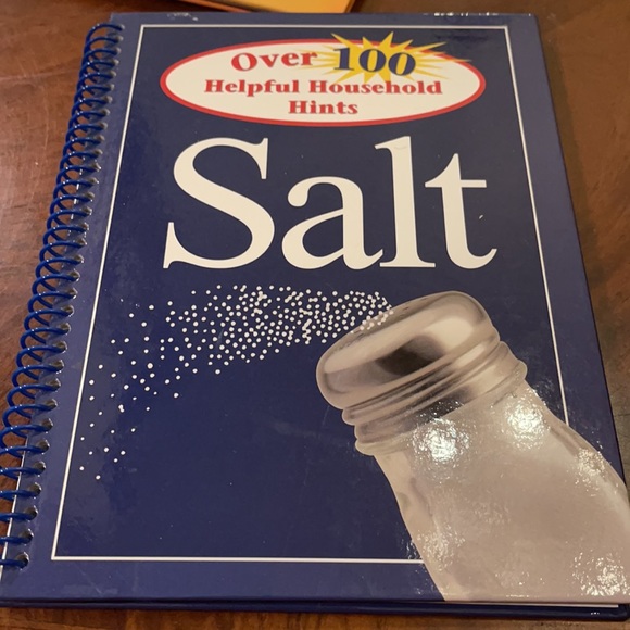 Over 100 helpful household hints books 3 in total vinegar salt baking soda - Picture 3 of 4